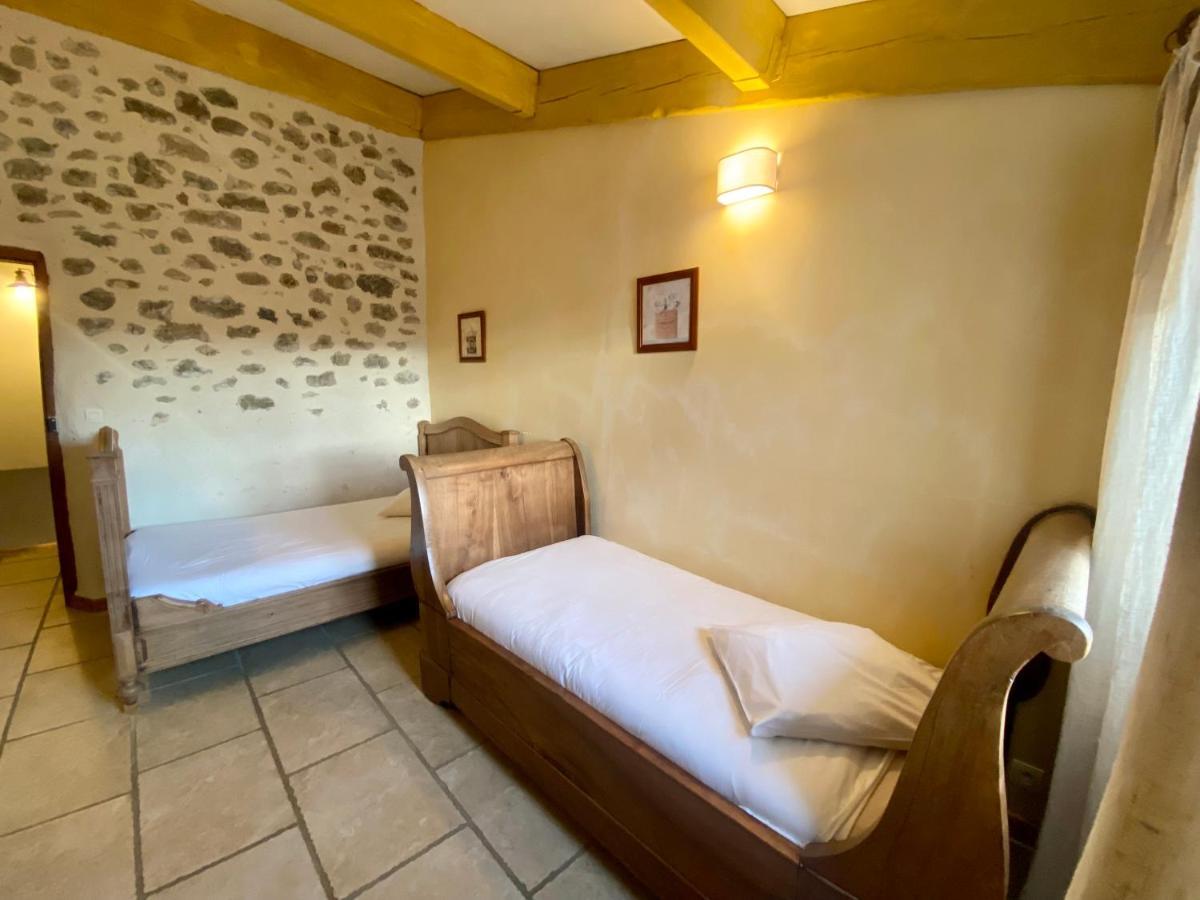 Gite De Groupe 9Ch Ou 3 Gites Independants De 3Ch - Patio Et Piscine Interieure Chauffee Toute L'Annee Vallon-Pont-dʼArc Εξωτερικό φωτογραφία