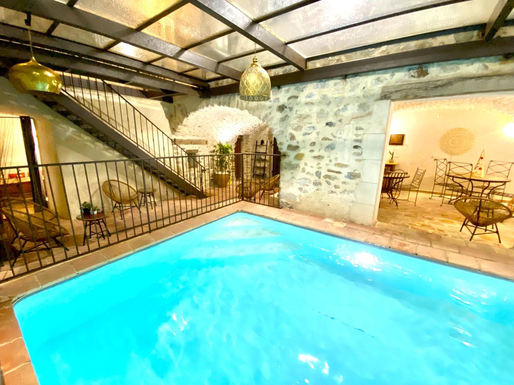 Gite De Groupe 9Ch Ou 3 Gites Independants De 3Ch - Patio Et Piscine Interieure Chauffee Toute L'Annee Vallon-Pont-dʼArc Εξωτερικό φωτογραφία